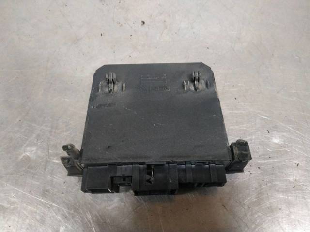 Blok komfortu tylnych drzwi 2038206526 MERCEDES