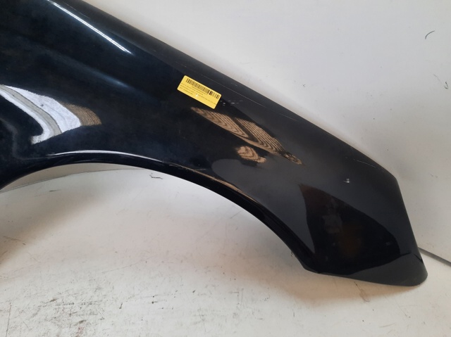 Błotnik przedni prawy 203880021867 MERCEDES