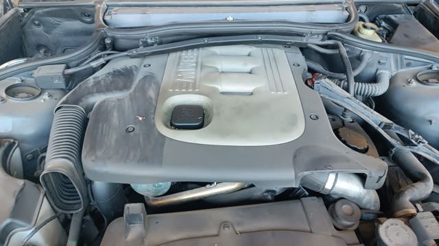 Silnik w komplecie 204D4 BMW