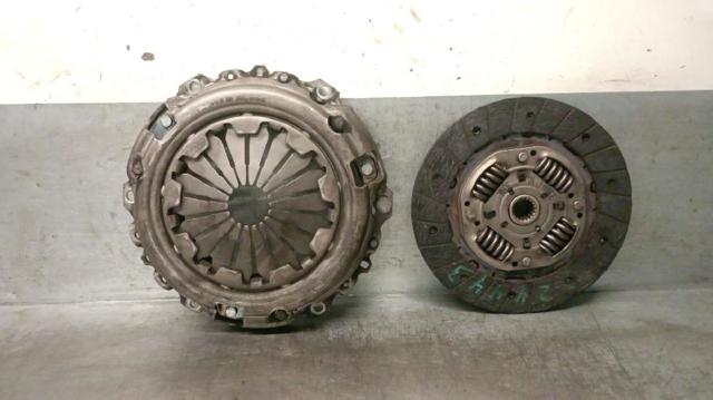 Zestaw sprzęgła (3 części) 2050R4 PEUGEOT