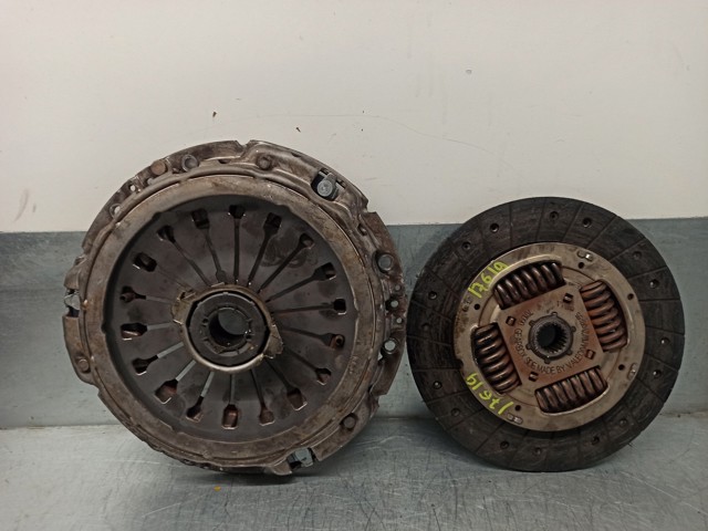 2052F1 Peugeot/Citroen