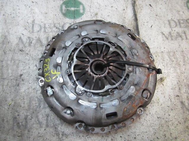 Zestaw sprzęgła (3 części) 2052P6 PEUGEOT