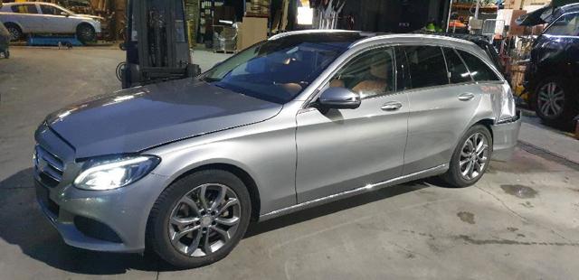 Zbiornik spryskiwaczy Mercedes GLC