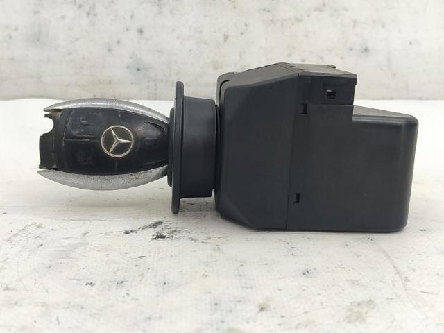 Stacyjka Mercedes E