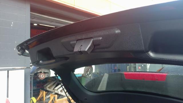 Zamek klapy bagażnika (3/5 drzwi tylnych) 2087194 FORD