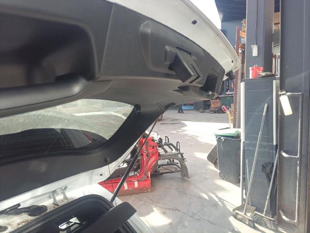 Zamek klapy bagażnika (3/5 drzwi tylnych) 2087194 FORD