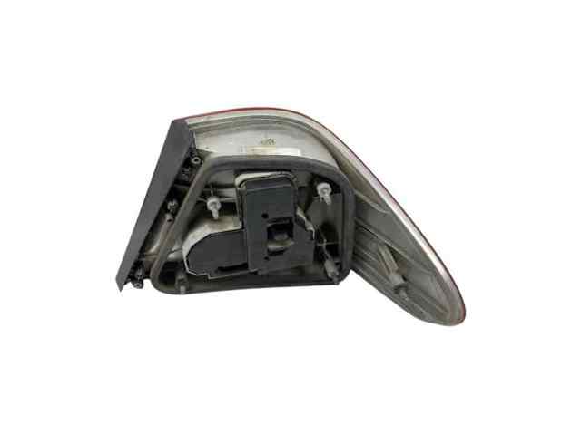 Lampa zespolona tylna lewa zewnętrzna 2088200164 MERCEDES