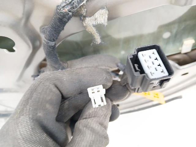 Drzwi tylne prawe Opel Antara L07