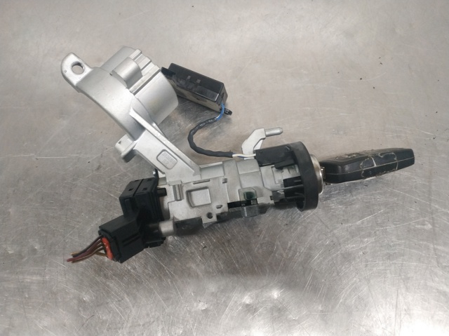 Kostka stacyjki zapłonowej 20939745 OPEL