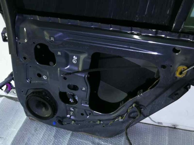 Mechanizm podnoszenia szyby drzwi tylnych prawych 20952724 OPEL