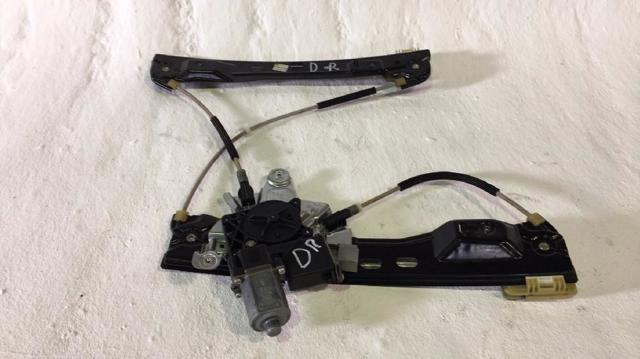 Mechanizm podnoszenia szyby drzwi przednich prawych 20952751 OPEL