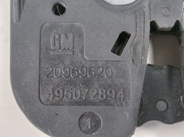 Zamek klapy bagażnika (3/5 drzwi tylnych) 20969620 OPEL