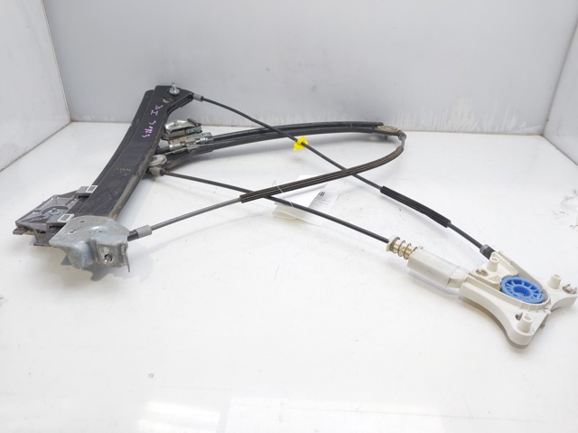 Mechanizm podnoszenia szyby drzwi przednich lewych 2097200746 MERCEDES