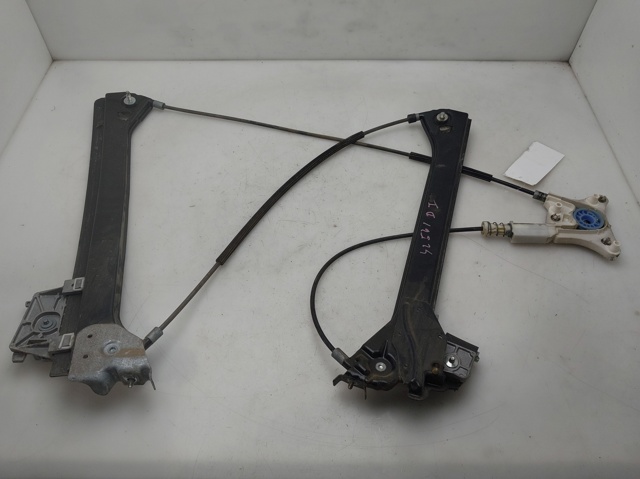 Mechanizm podnoszenia szyby drzwi przednich lewych 2097200746 MERCEDES