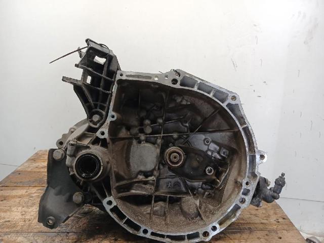 Mechaniczna skrzynia biegów w komplecie 20A701 PEUGEOT