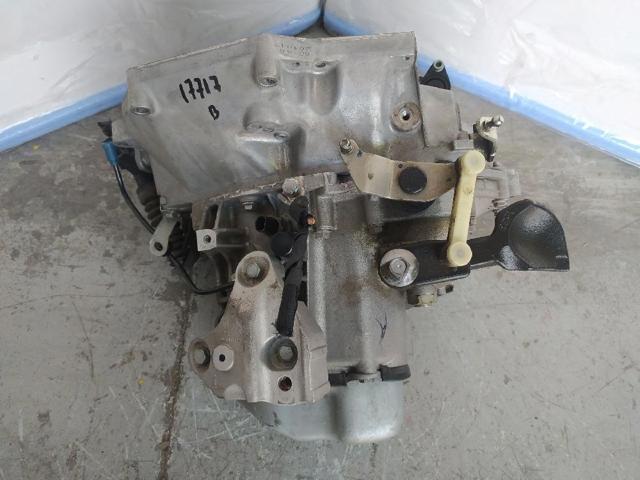 Mechaniczna skrzynia biegów w komplecie 20A701 PEUGEOT