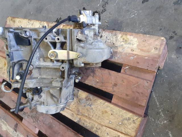 Mechaniczna skrzynia biegów w komplecie 20CH58 PEUGEOT