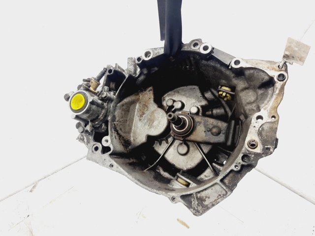 Mechaniczna skrzynia biegów w komplecie 20CH58 PEUGEOT