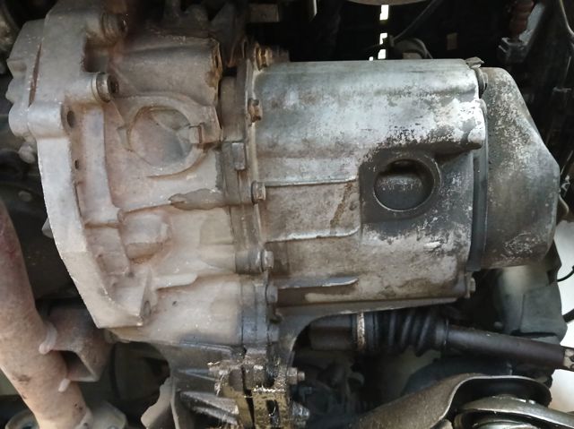 Mechaniczna skrzynia biegów w komplecie 20CP20 PEUGEOT