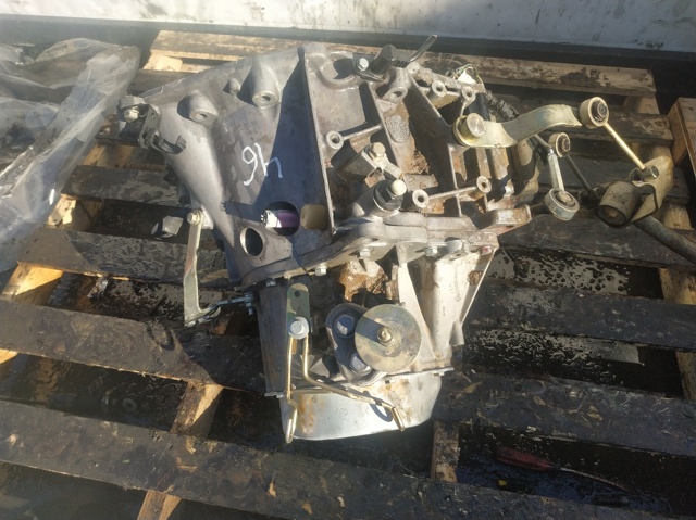 Mechaniczna skrzynia biegów w komplecie 20DM48 PEUGEOT