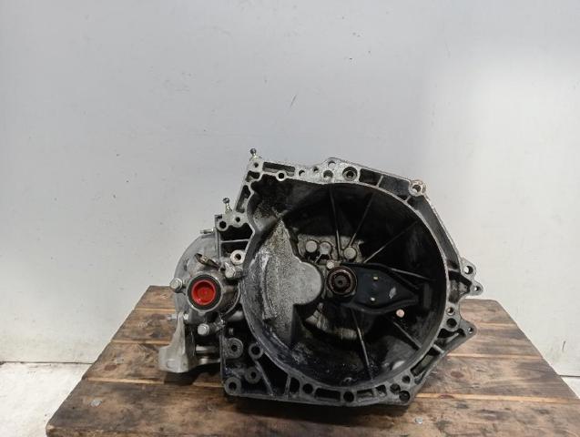 Mechaniczna skrzynia biegów w komplecie 20DM62 PEUGEOT
