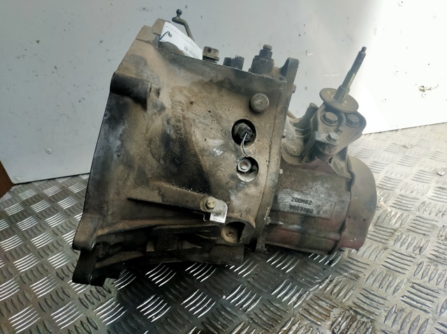 Mechaniczna skrzynia biegów w komplecie 20DM62 PEUGEOT