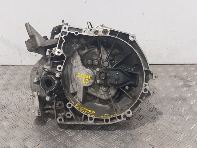 Mechaniczna skrzynia biegów w komplecie 20DM62 PEUGEOT