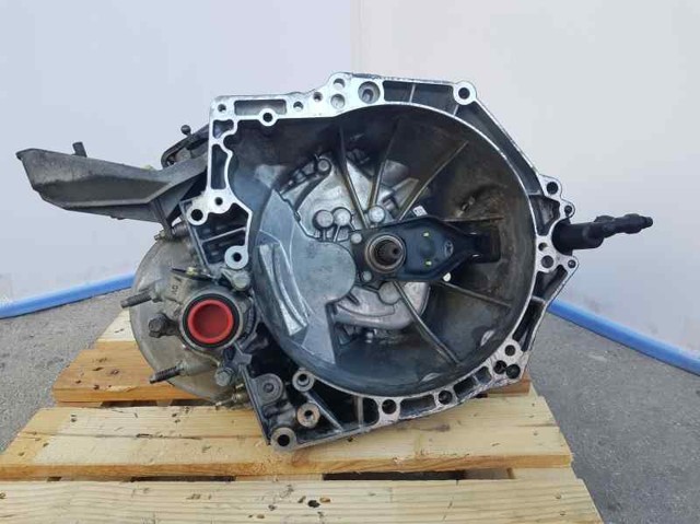 Mechaniczna skrzynia biegów w komplecie 20DM65 PEUGEOT