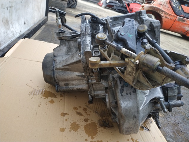 Mechaniczna skrzynia biegów w komplecie 20DM69 PEUGEOT