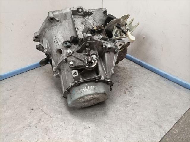 Mechaniczna skrzynia biegów w komplecie 20DM75 PEUGEOT