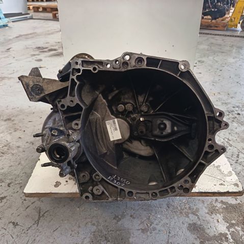 Mechaniczna skrzynia biegów w komplecie 20DM75 PEUGEOT