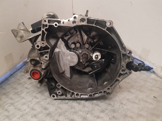 Mechaniczna skrzynia biegów w komplecie 20DM75 PEUGEOT