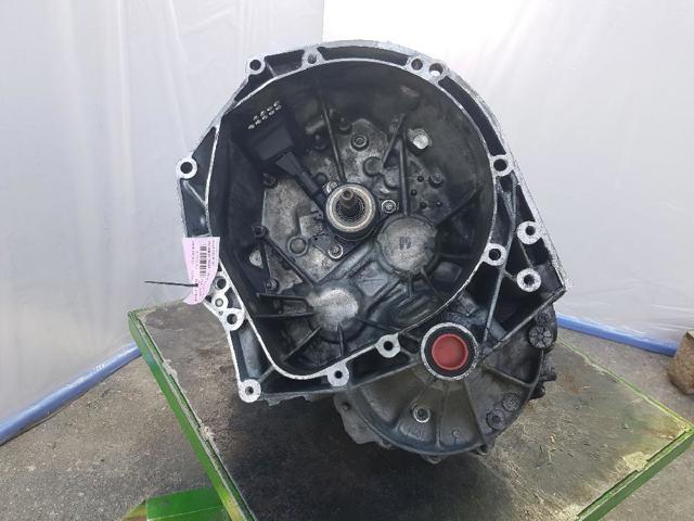 Mechaniczna skrzynia biegów w komplecie 20EA07 PEUGEOT