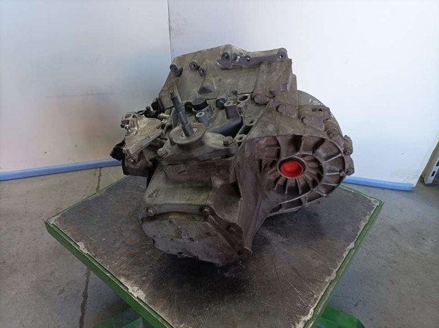 Mechaniczna skrzynia biegów w komplecie 20EA07 PEUGEOT