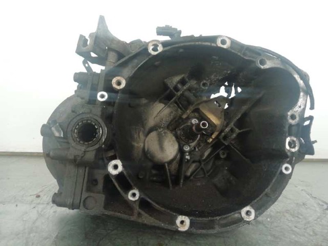 Mechaniczna skrzynia biegów w komplecie 20LM01 PEUGEOT