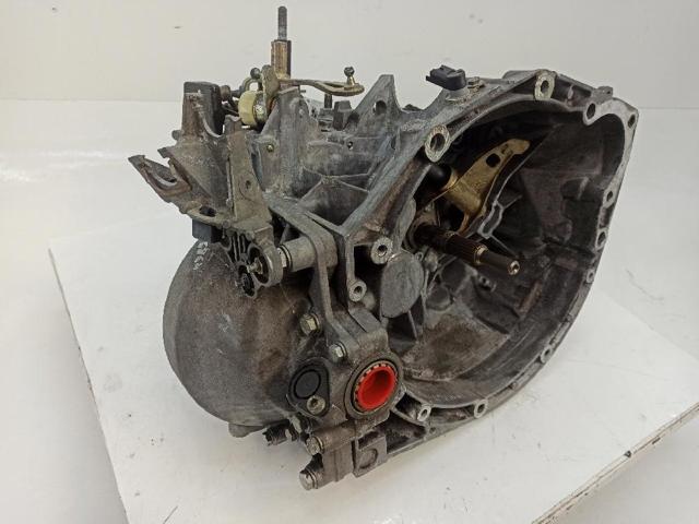 Mechaniczna skrzynia biegów w komplecie 20LM02 PEUGEOT