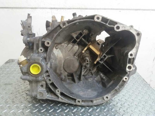 Mechaniczna skrzynia biegów w komplecie 20LM02 PEUGEOT