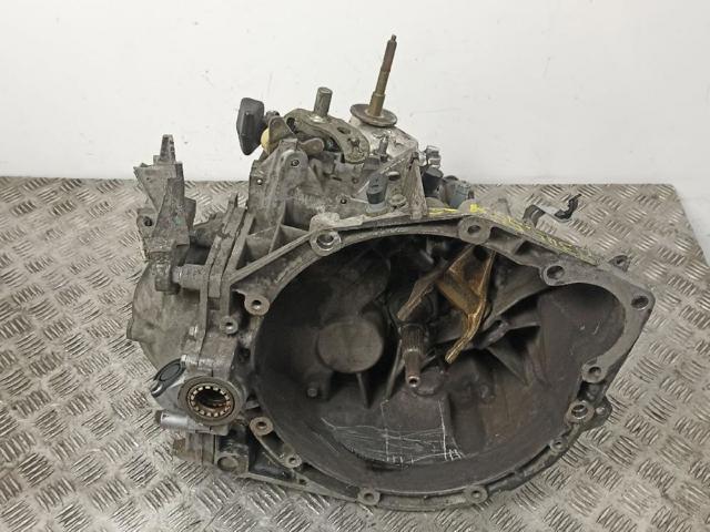 Mechaniczna skrzynia biegów w komplecie 20LM02 PEUGEOT