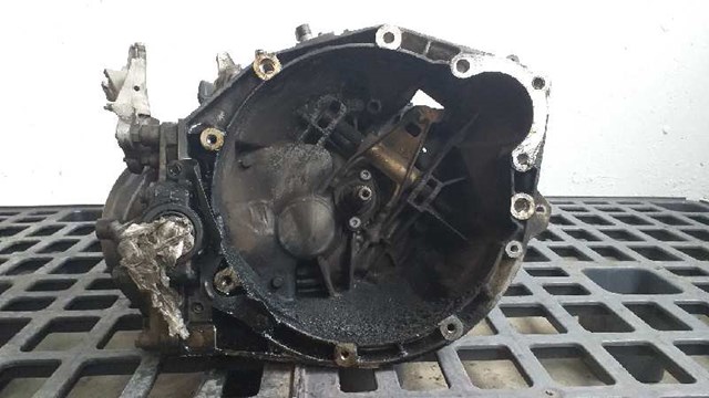 Mechaniczna skrzynia biegów w komplecie 20LM03 PEUGEOT