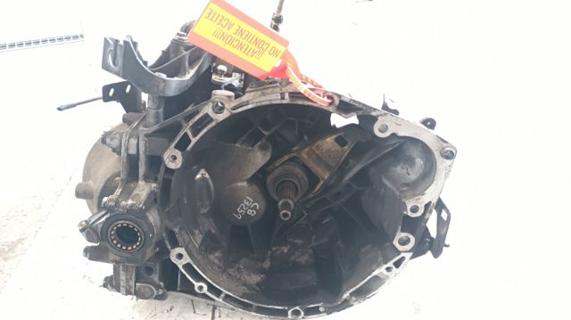 Mechaniczna skrzynia biegów w komplecie 20LM24 PEUGEOT