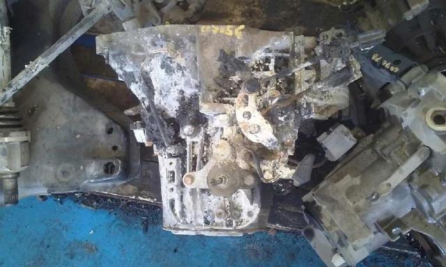Mechaniczna skrzynia biegów w komplecie 20MB01 PEUGEOT