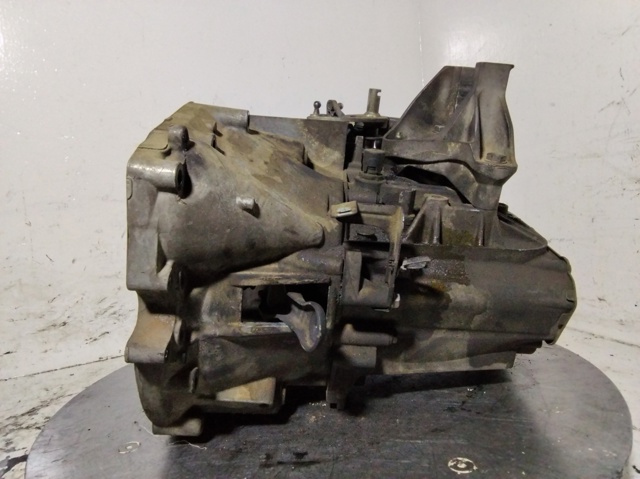 Mechaniczna skrzynia biegów w komplecie 20MB25 PEUGEOT