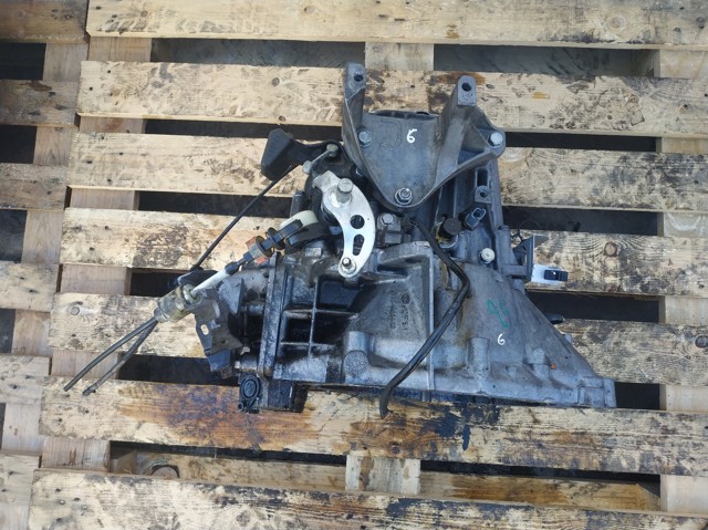 Mechaniczna skrzynia biegów w komplecie 20MB25 PEUGEOT