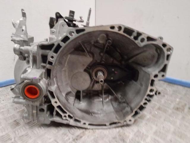 Mechaniczna skrzynia biegów w komplecie 20MB26 PEUGEOT