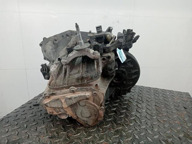 Mechaniczna skrzynia biegów w komplecie 20MB26 PEUGEOT
