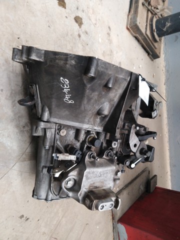 Mechaniczna skrzynia biegów w komplecie 20MB59 PEUGEOT