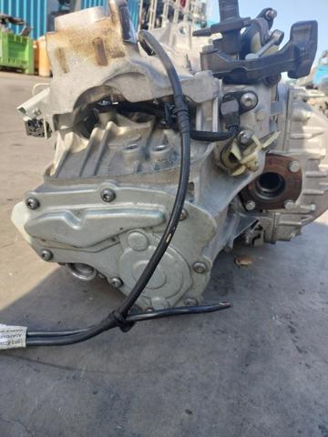 Mechaniczna skrzynia biegów w komplecie 20MB59 PEUGEOT