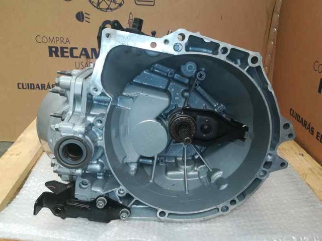 Mechaniczna skrzynia biegów w komplecie 20MB59 PEUGEOT
