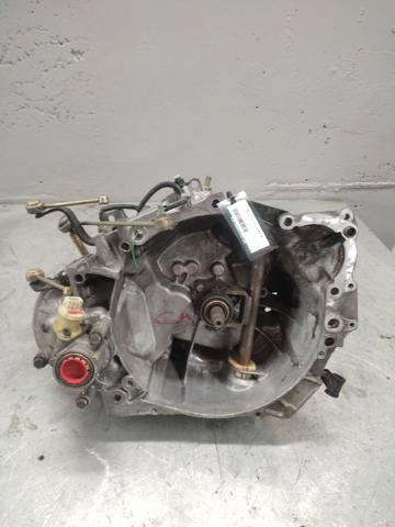 Mechaniczna skrzynia biegów w komplecie 20TA74 PEUGEOT
