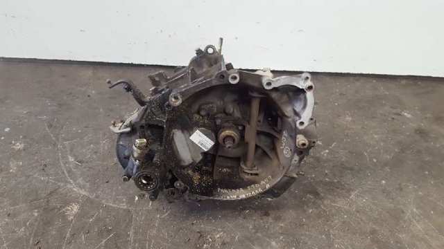 Mechaniczna skrzynia biegów w komplecie 20TA74 PEUGEOT